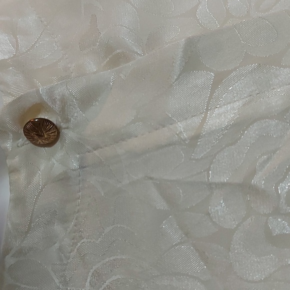 Marks & Spencer long sleeve ivory blouse Slim medium - Picture 2 of 8